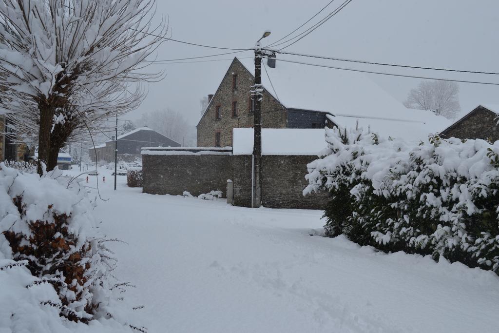 Gite La Clef Des Champs Libin Exterior foto